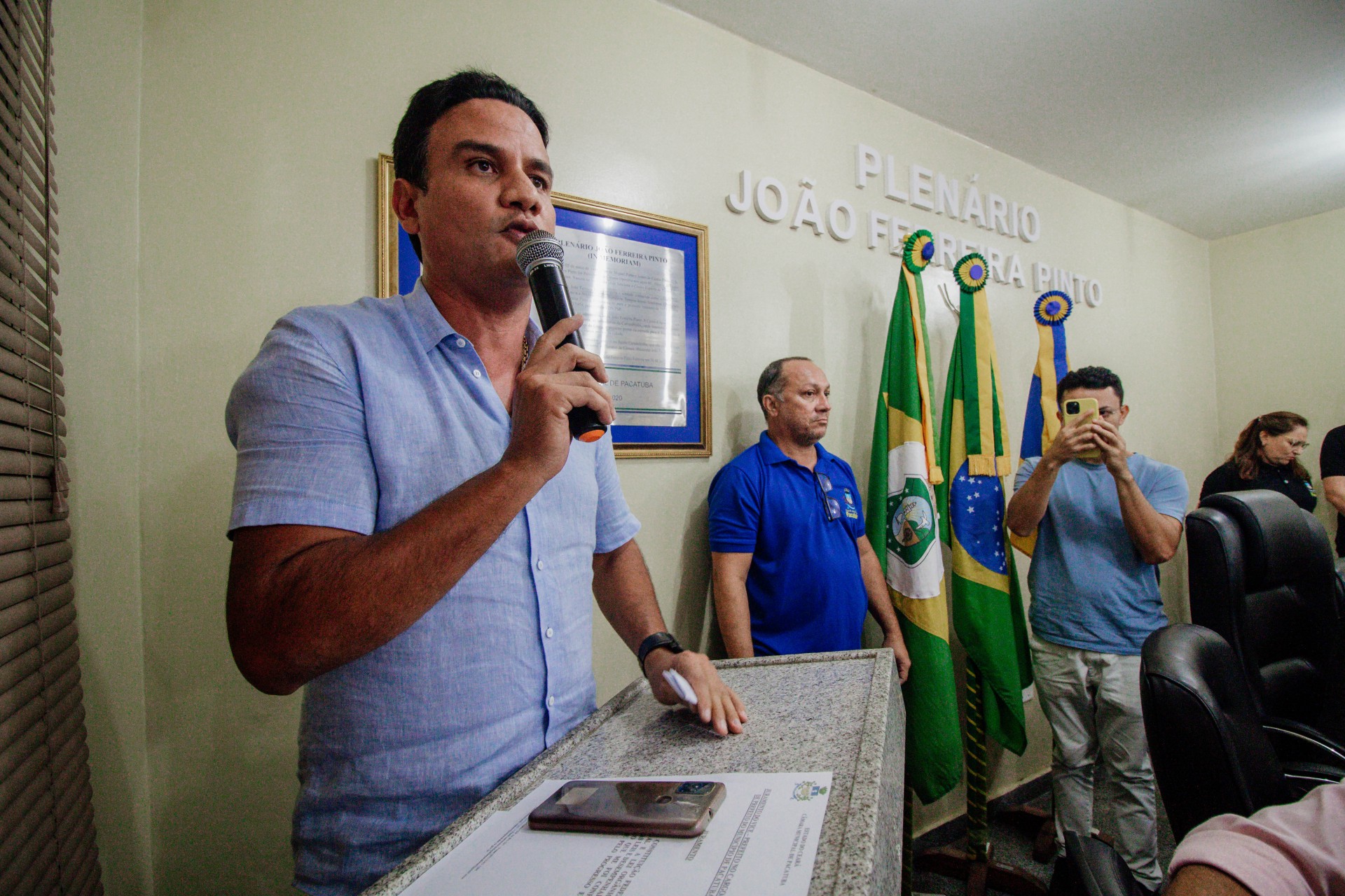 ￼RAFAEL Marques assume a Prefeitura no lugar do tio, afastado por 180 após ser preso (Foto: FERNANDA BARROS)