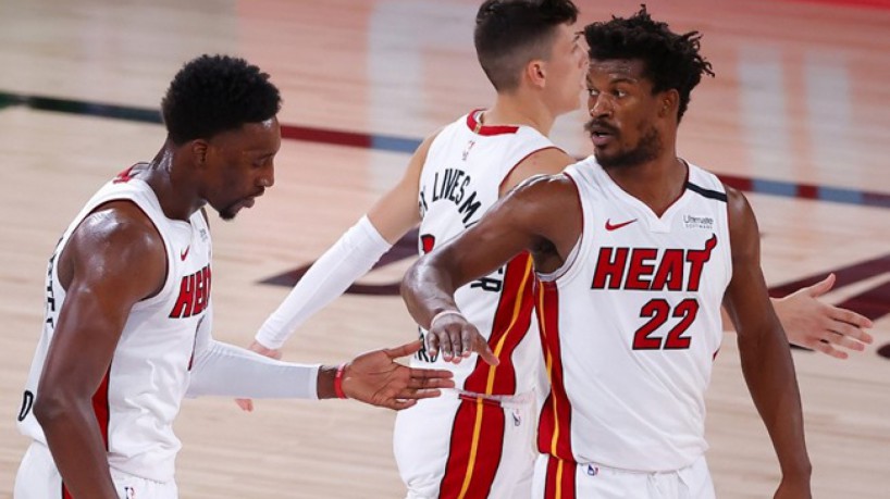 O Chicago Bulls enfrenta o Miami Heat: veja onde assistir ao jogo da NBA