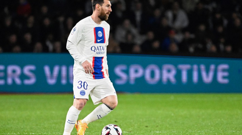 Messi no jogo Angers x PSG pelo Campeonato Francês