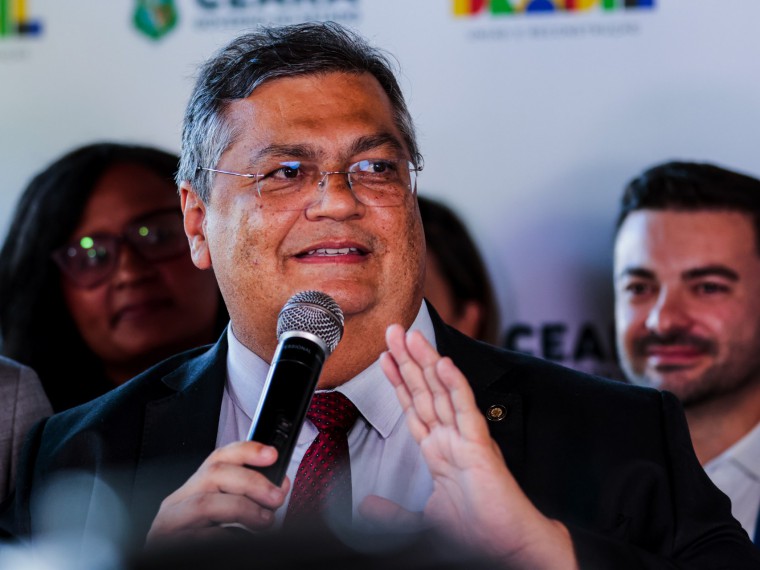 FORTALEZA-CE, BRASIL, 26-04-2023: Flavio Dino, Ministro da Justiça e segurança publica. foi ao Palacio da Abolição entregar carros para policia e conversamor com o Governador Elmano de Freitas. (Foto: Aurélio Alves/O Povo)(Foto: AURÉLIO ALVES)