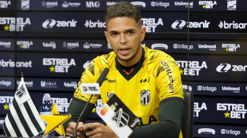 Goleiro Bruno Ferreira relembrou o forte calor durante a partida do Ceará contra o Sampaio Corrêa, em São Luís-MA