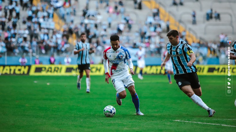 Fortaleza e Grêmio em jogo pela Série A em Porto Alegre