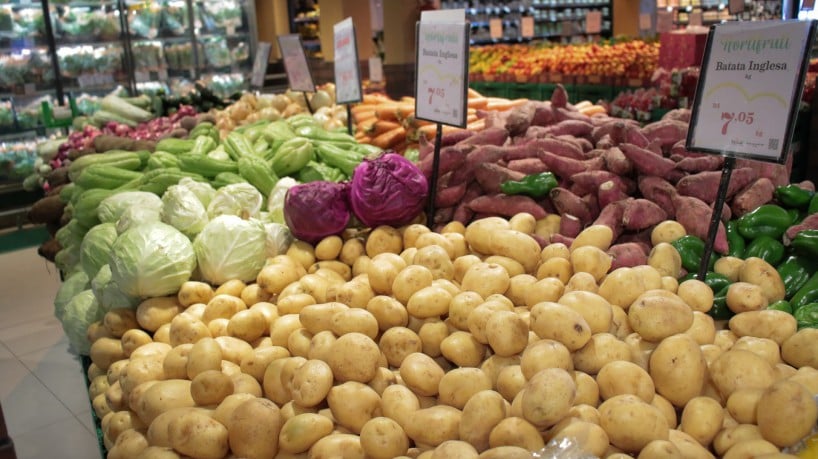Produtos como a batata inglesa e a batata doce apresentaram altas expressivas no acumulado de 12 meses para o período junino
