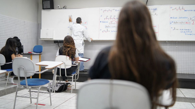 Comunidade escolar diz que covid-19 causou perda de aprendizado em SP