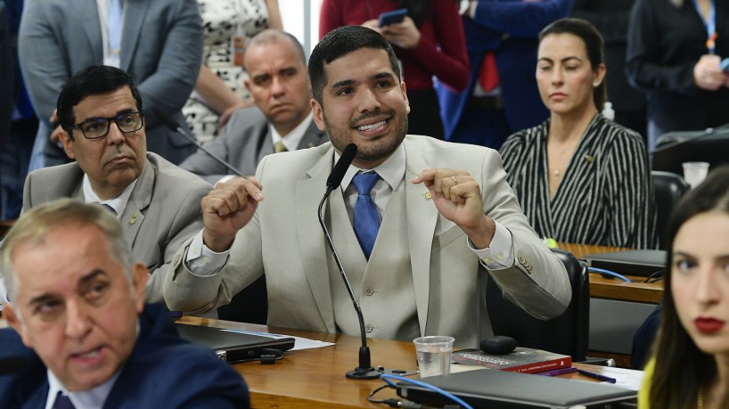 ￼Cearense André Fernandes foi autor do pedido de CPMI