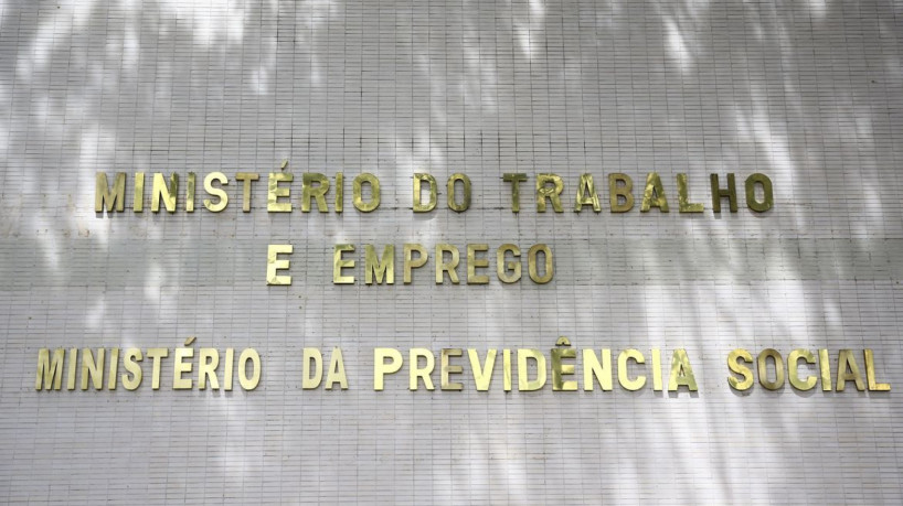 Brasília (DF), 10/04/2023 - Fachada do ministério do Trabalho e Emprego e do ministério da Previdência Social.