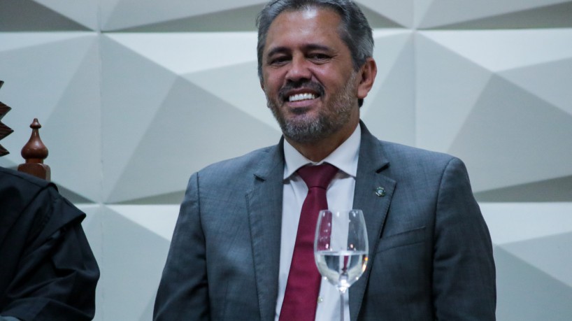 Governador Elmano de Freitas