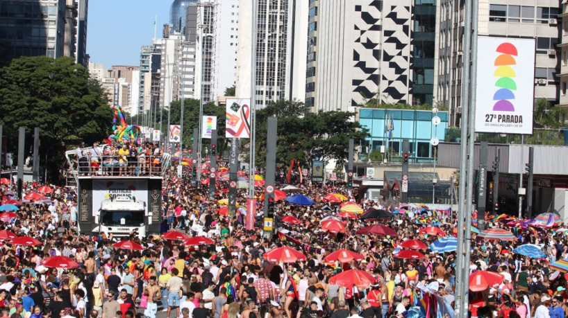 Parada LGBTQIA+ neste domingo, 11, em São Paulo