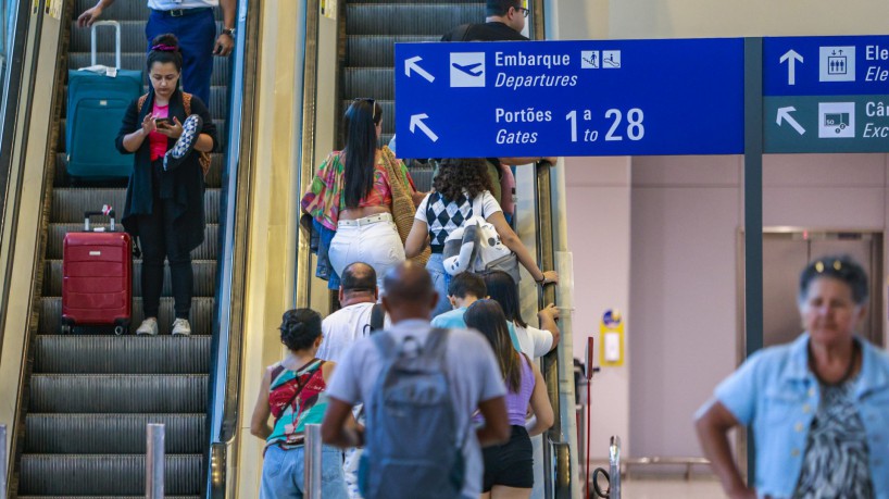 O Google irá avisar aos usuários que marcarem a opção de monitorar preços das passagens, complementando os alertas de rastreamento que já existiam no site