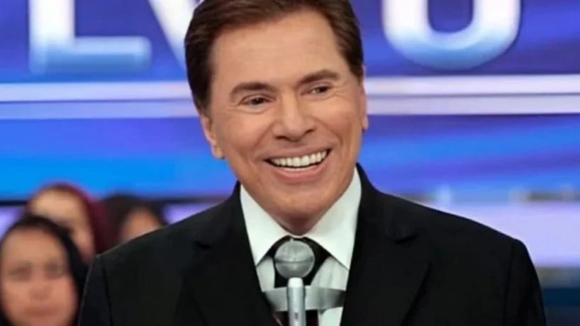 Assessoria do SBT negou que Silvio Santos esteja internado; jornal Folha de S. Paulo afirma que o apresentador está com H1N1 e não tem previsão de alta médica