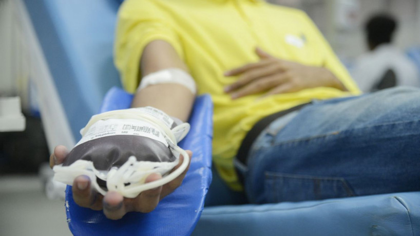 Quatorze em cada mil brasileiros são doadores regulares de sangue