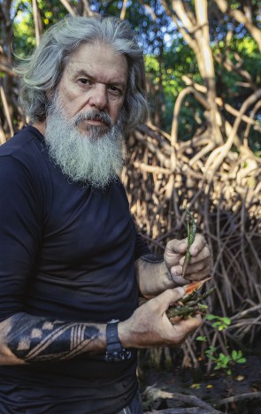 Rusty de Sá Barreto, apaixonado pela natureza, o ambientalista dirige o Ecomuseu Natural do Mangue no bairro Sabiaguaba, em Fortaleza(Foto: FCO FONTENELE)