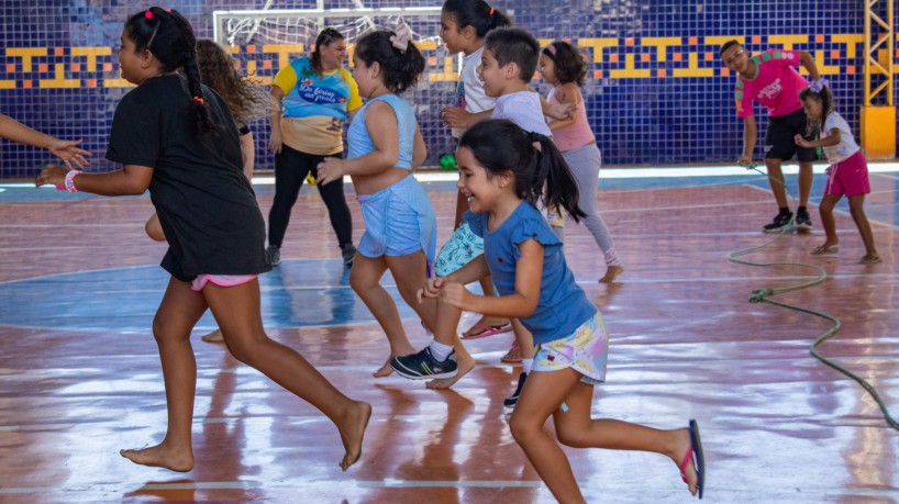 Escolas, clubes e espaços infantis organizam colônias de férias durante o mês de julho