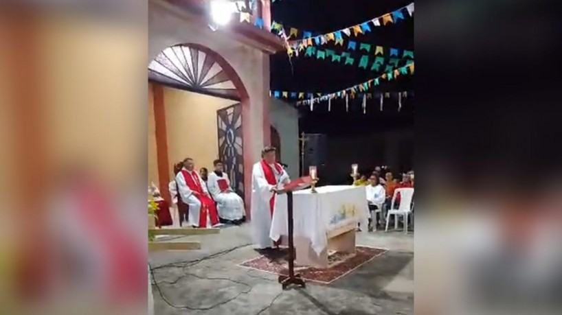 Pronunciamento do padre Carlos Alberto após expulsar homem de celebração na Área Pastoral São Pedro, no município de Canindé