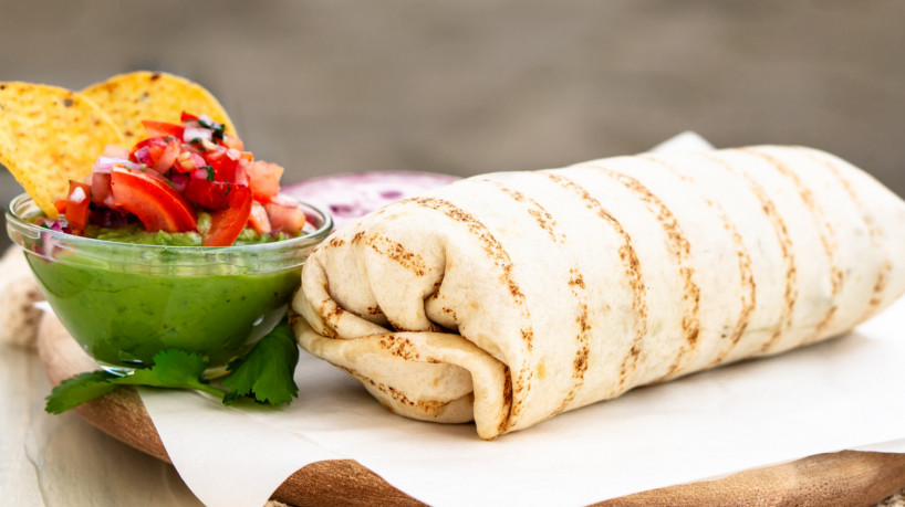 Burrito de carne (Imagem: Chan2545 | Shutterstock)