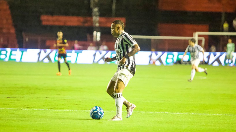 Janderson, do Ceará, em partida contra o Sport, na Série B