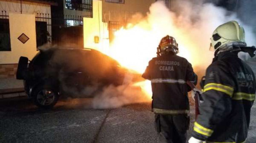 Corpo de Bombeiros apagou 206 incêndios em veículos em 2023