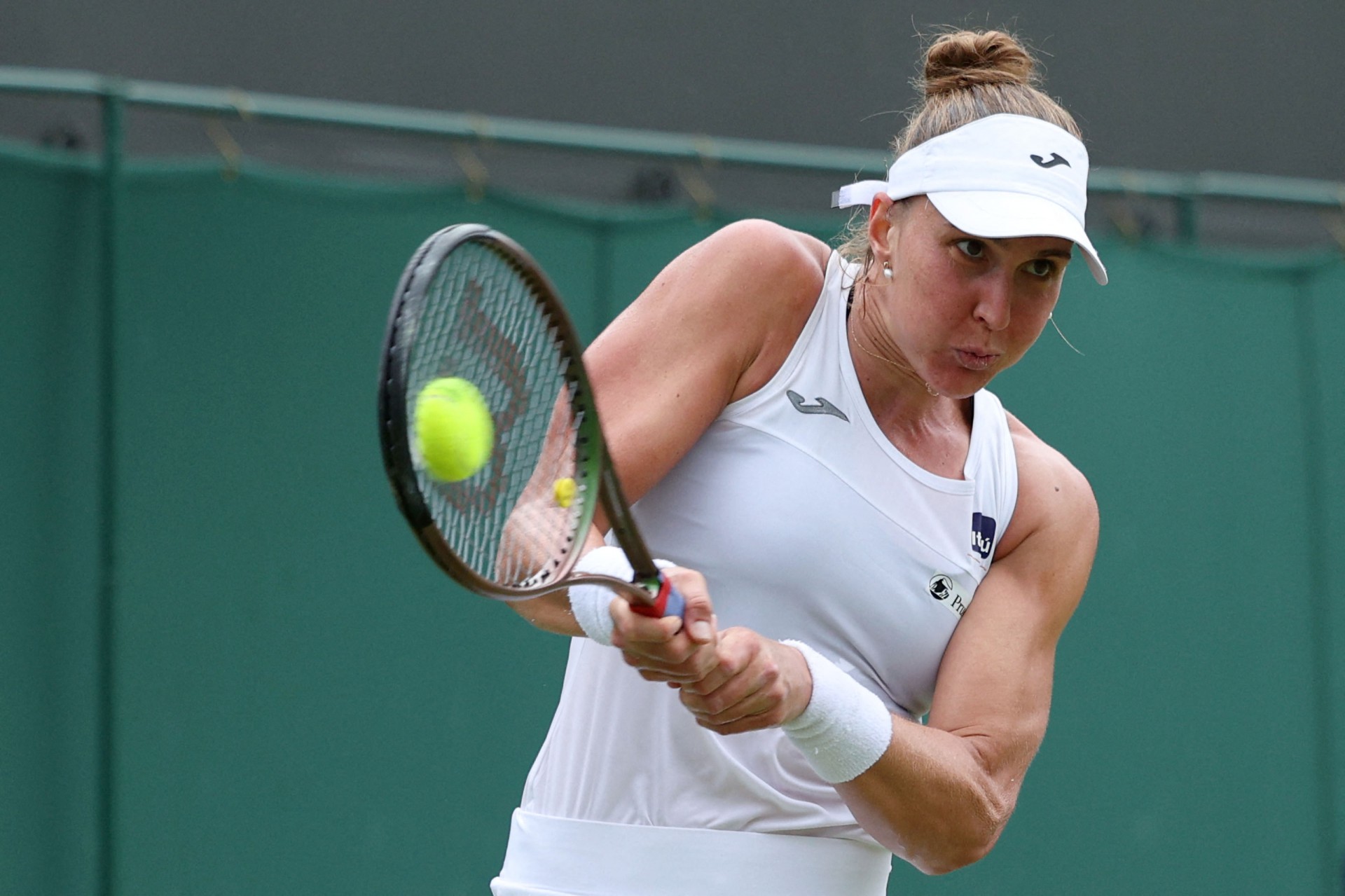 Bia Haddad é 1ª brasileira nas oitavas de Wimbledon desde 1976; dia