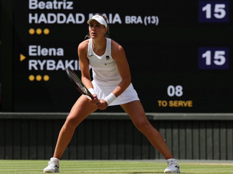 Bia Haddad perde para Halep e é vice no WTA 1000 de Toronto