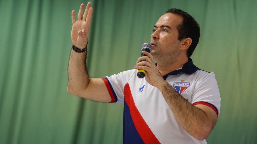 Marcelo Paz, presidente do Fortaleza, convocou torcedores para a votação de sábado, 23