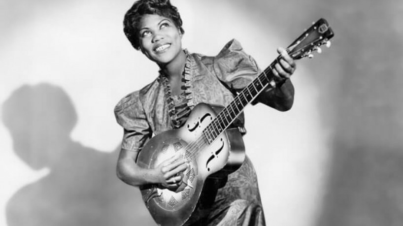 Mãe do Rock, Sister Rosetta Tharpe foi a inspiração de grandes nomes do ritmo, como Elvis Presley e Chuck Berry