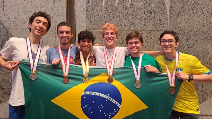 Estudantes baianos conquistam 19 medalhas de ouro em competição de  matemática