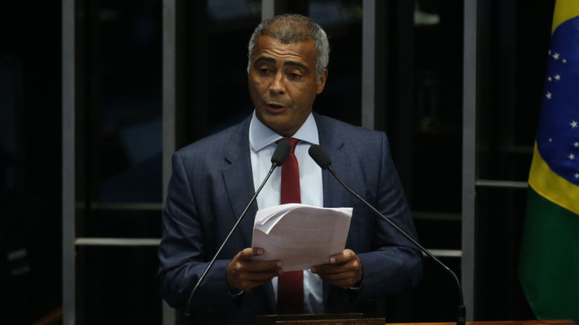 Hoje senador, Romário teve relação conflituosa com Zagallo, quando era jogador e o Velho Lobo treinador