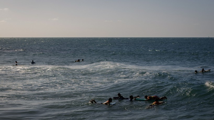 Praia do Titanzinho está imprópria para banho neste fim de semana