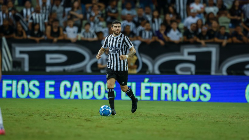 FORTALEZA-CE, BRASIL, 07-07-2023: Richardson. Ceara x Botafogo SP. Arena Castelão. Campeonato Brasileiro serie B.  (Foto: Aurelio Alves/O Povo)