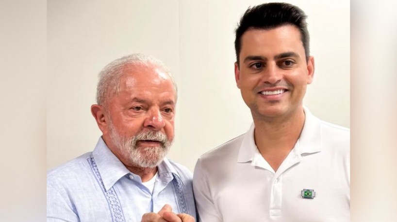 Yury do Paredão postou fotos com o presidente Lula
                          