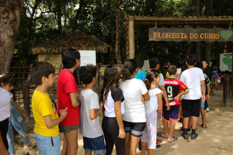 Trilha na floresta do Curió foi atração para crianças (Foto: Sheyla Castelo Branco)