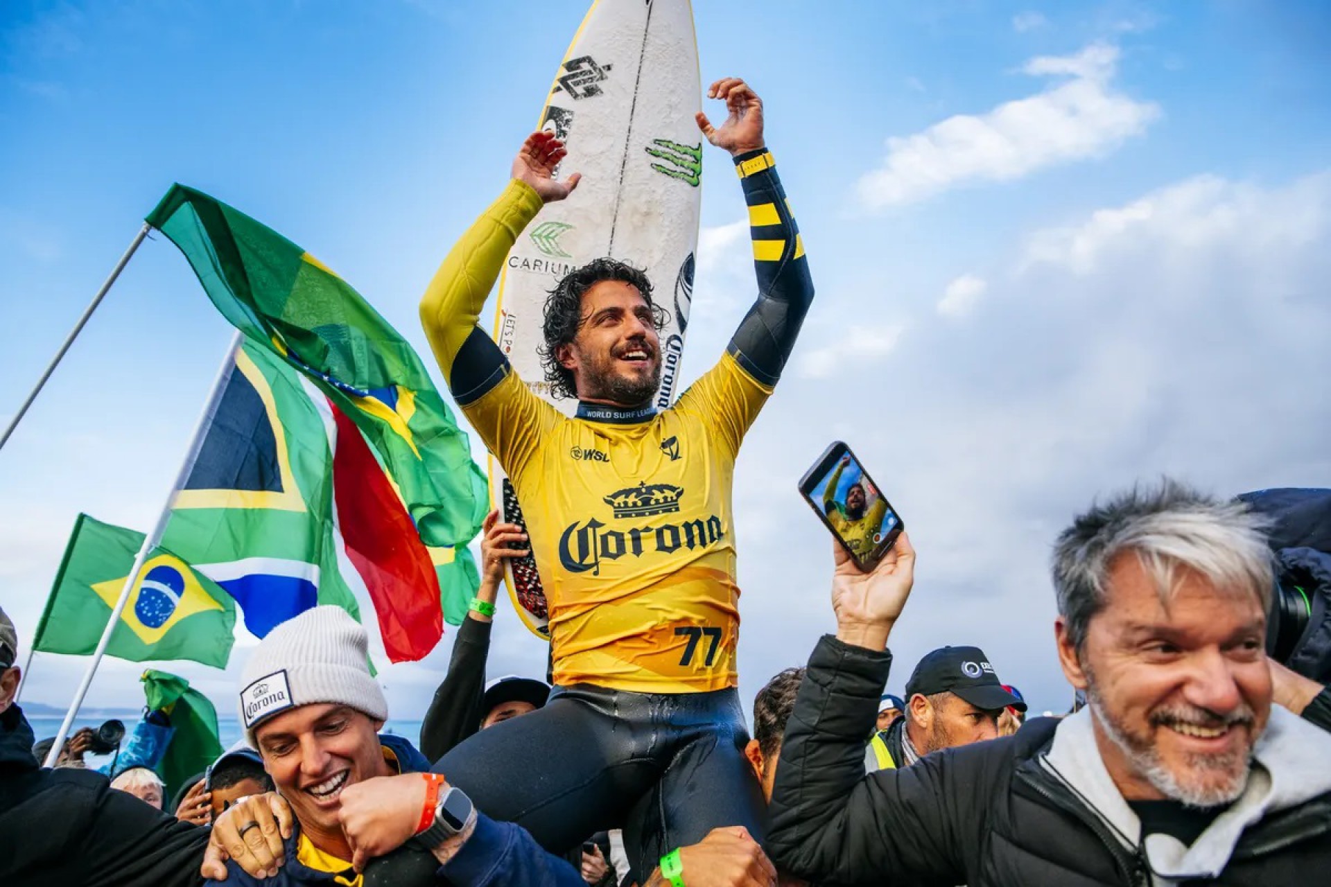 Filipe Toledo é bicampeão mundial e uma das esperanças de título em 2025 (Foto: Beatriz Ryder/World Surf League)