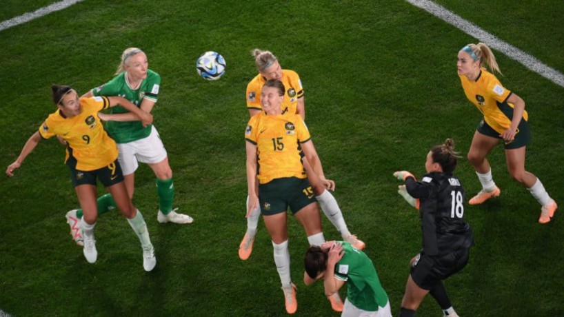 A Austrália adotou as cores verde e amarelo nos uniformes desde de 1984