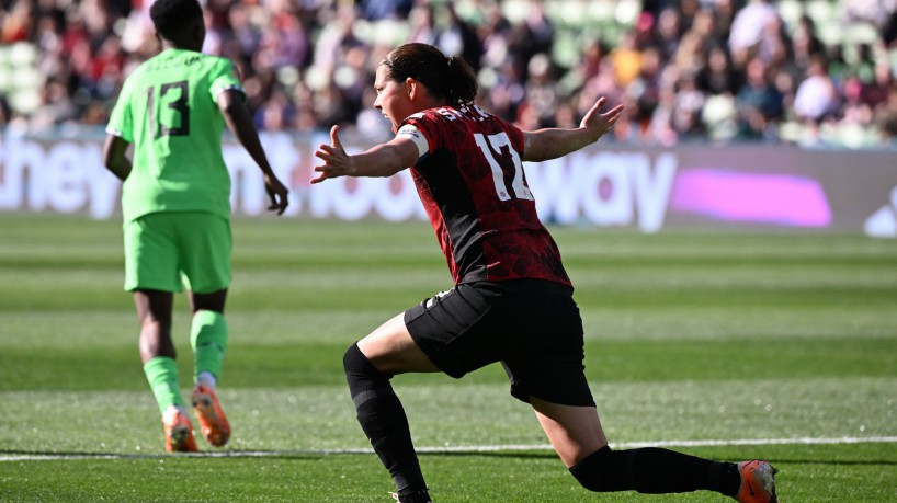 Jogo entre Nigéria e Canadá, seleções do grupo B da Copa do Mundo Feminina