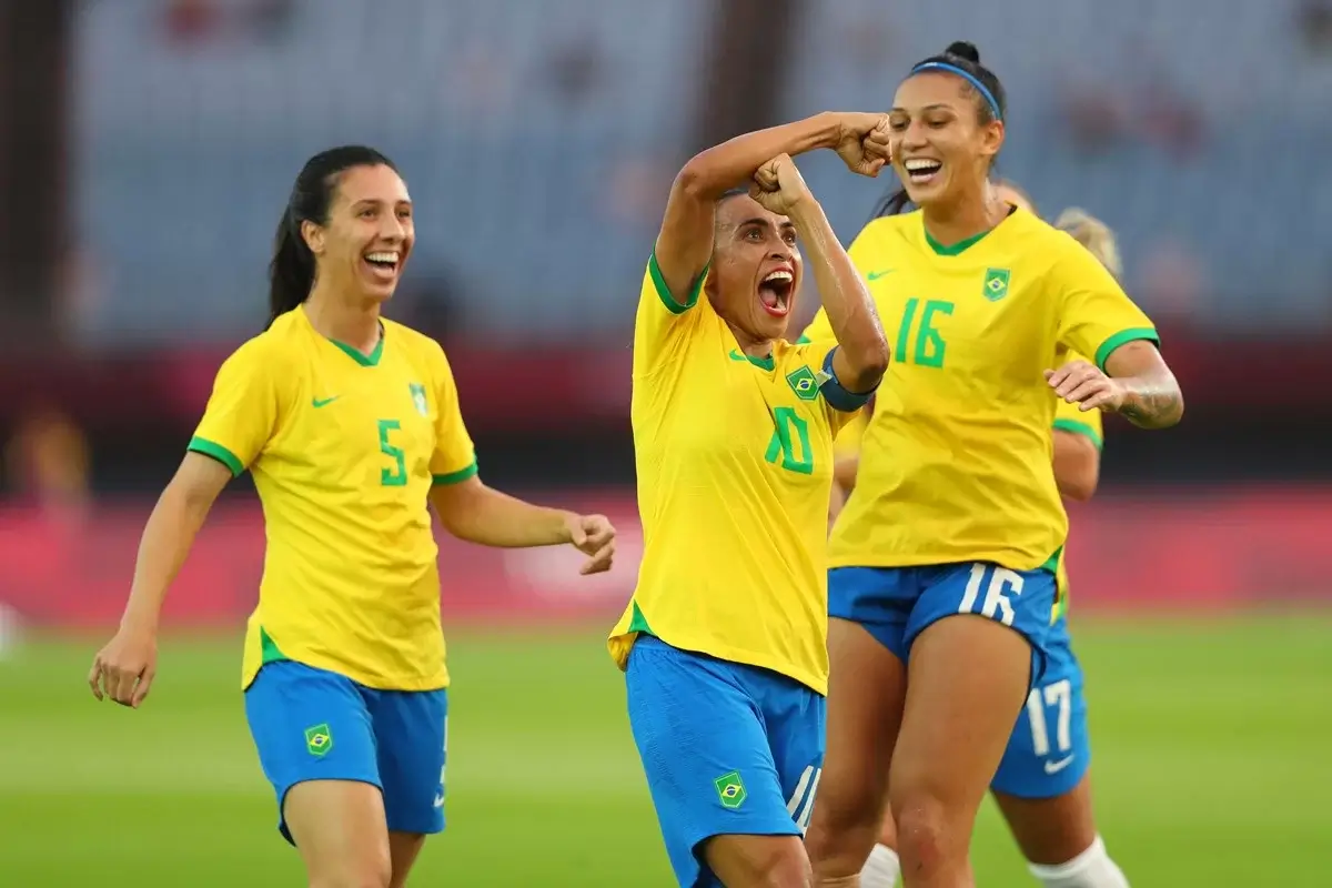 Fotos: Abertura da Copa do Mundo feminina tem zagueira como