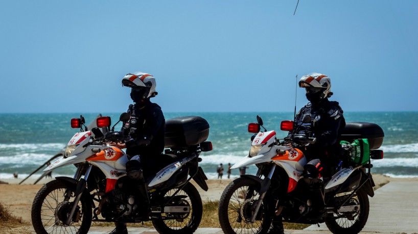 Praia do Futuro recebe serviços de motolâncias durante as férias