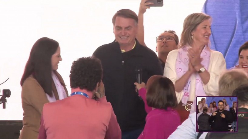 Evento com Michelle e Bolsonaro teve 