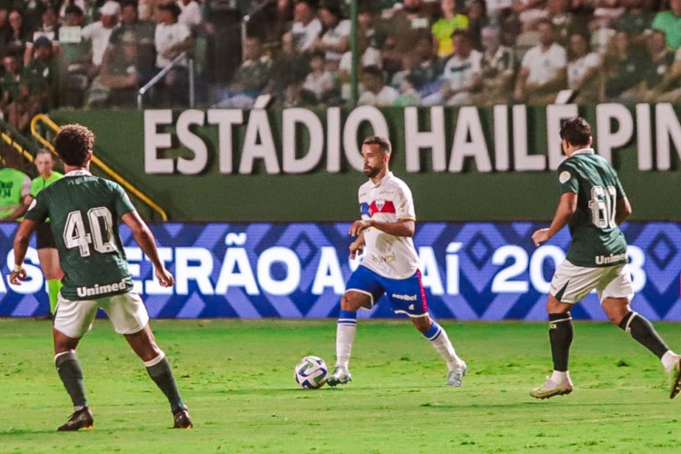 Caio Alexandre, do Fortaleza, durante partida contra o Goiás, pela Série A