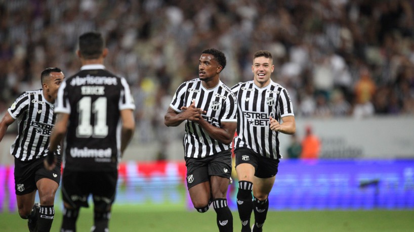 FORTALEZA, CEARÁ, BRASIL, 06.08.2023: Saulo Mineiro, jogador do Ceará. Jogo pela série B do campeonato brasileiro, Ceará vs ABC. arena Castelão.