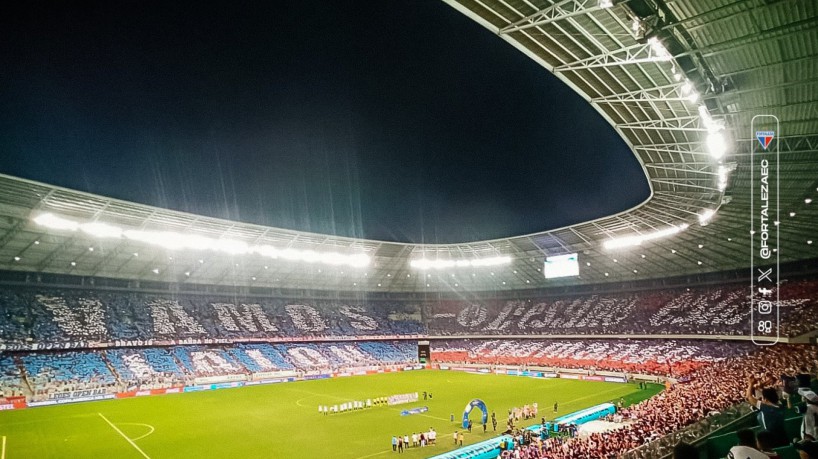 Mosaico da torcida do Fortaleza antes de duelo contra o Libertad