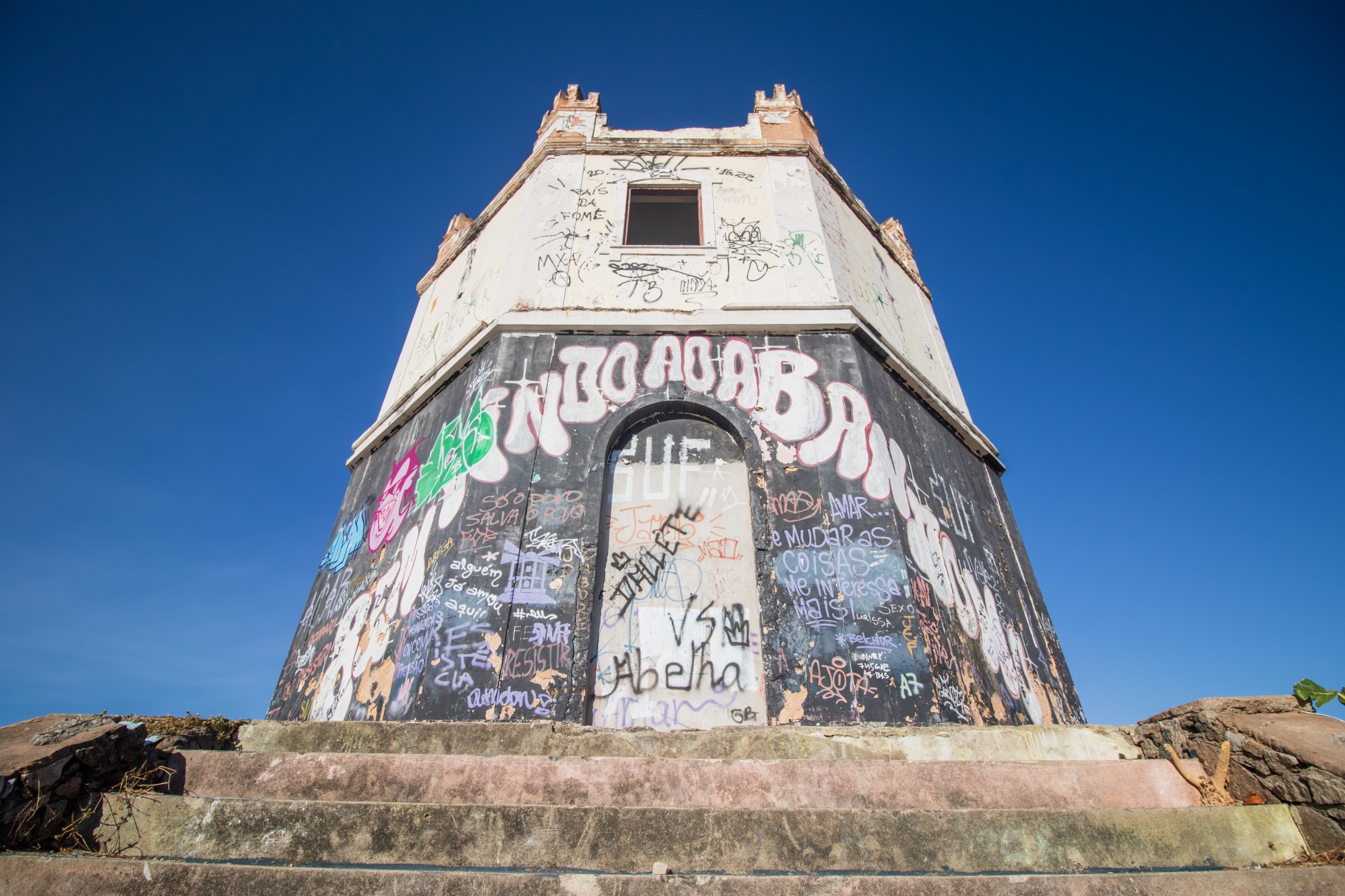 ￼FAROL do Mucuripe vai passar a ser gerido pela Secretaria da Cultura (Foto: FERNANDA BARROS)