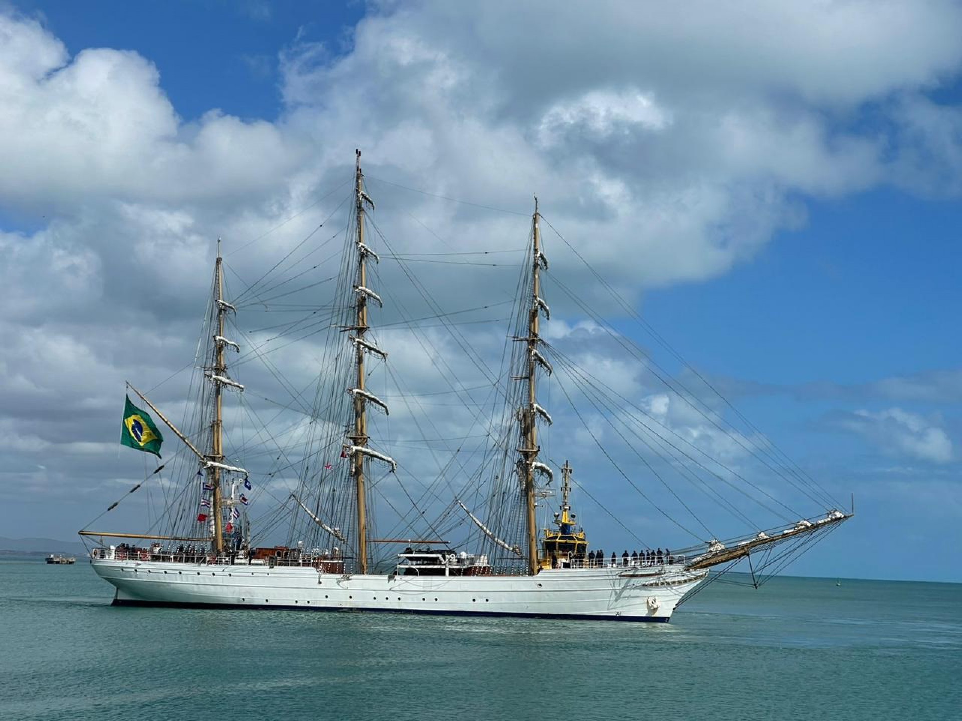 Veleiro Cisne Branco, da Marinha do Brasil (Foto: DIVULGAÇÃO)