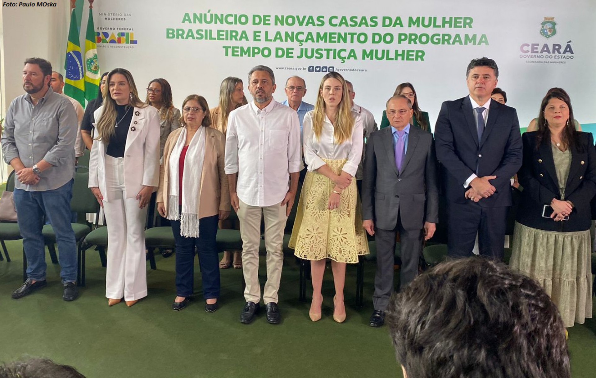 Governador Elmano e ministra Cida Gonçalves, em evento no Palácio da Abolição (Foto: PAULO MOSKA)