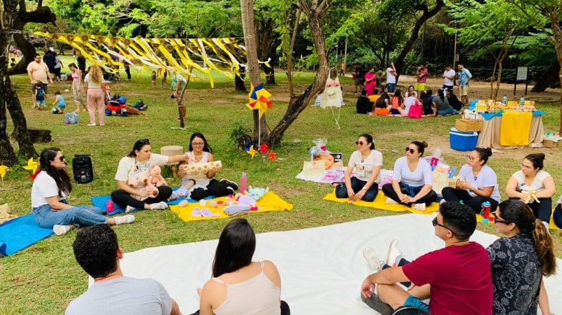 O Hapvida NotreDame Intermédica promoveu uma ação sobre amamentação com piquenique, neste domingo, dia 27, no Parque do Cocó, por causa do Agosto Dourado