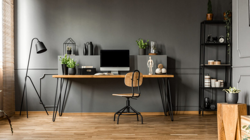 Organizar o ambiente de trabalho ajuda a promover a produtividade (Imagem: Ground Picture | Shutterstock) - Portal EdiCase