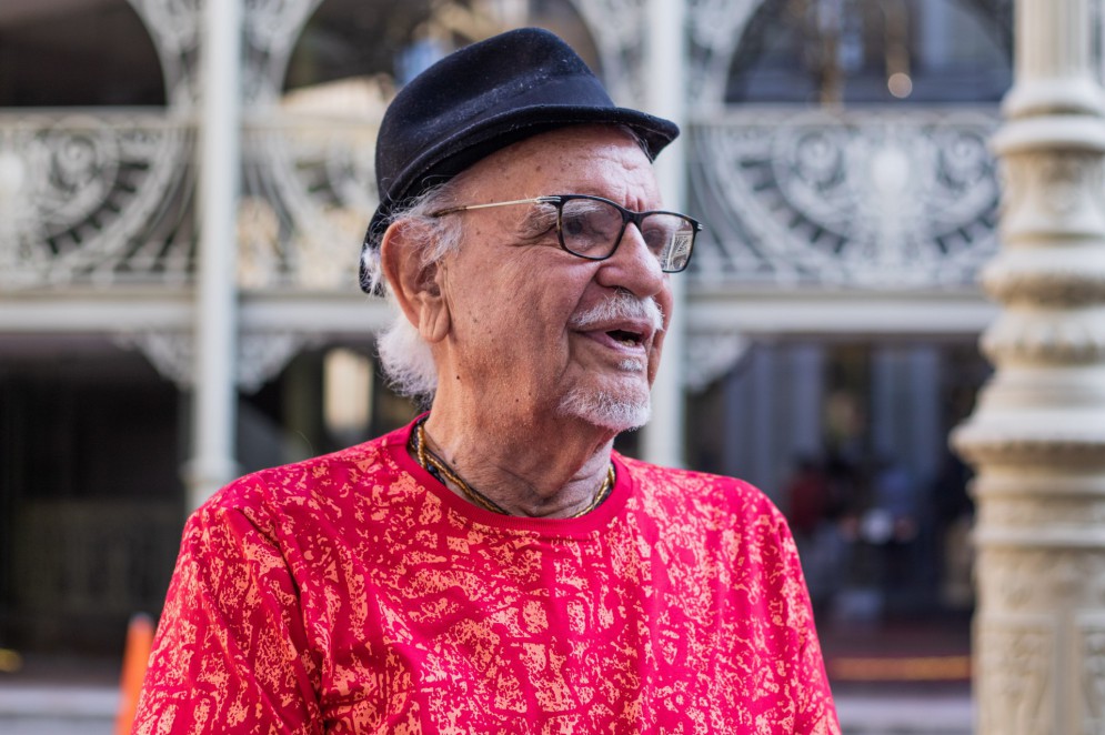 Ator e diretor Amir Haddad em visita do Theatro José de Alencar(Foto: FERNANDA BARROS)