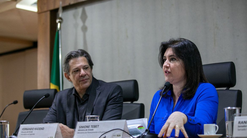 Brasília, 31/08/2023, Os ministros da Fazenda, Fernando Haddad, e do Planejamento e Orçamento, Simone Tebet, fizeram um pronunciamento à imprensa sobre a entrega do Projeto de Lei Orçamentária Anual (PLOA). Foto: Washington Costa/MPO