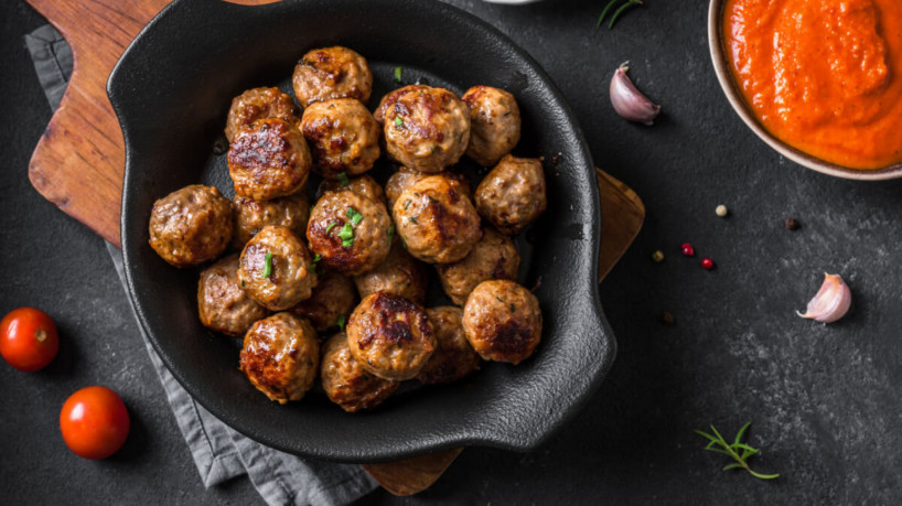 Almôndega de carne moída (Imagem: Oksana Mizina | Shutterstock)