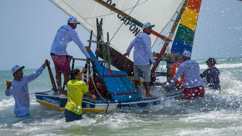 FORTALEZA, CEARÁ, BRASIL, 03-09-2023: Regata de Jangadas da Caponga, com o tema 