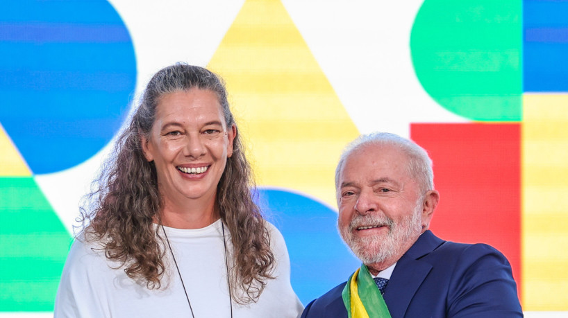 ￼ Ex-jogadora Ana empossada pelo presidente Lula como ministra dos Esportes em janeiro de 2023
Moser como ministra dos Esportes, em janeiro